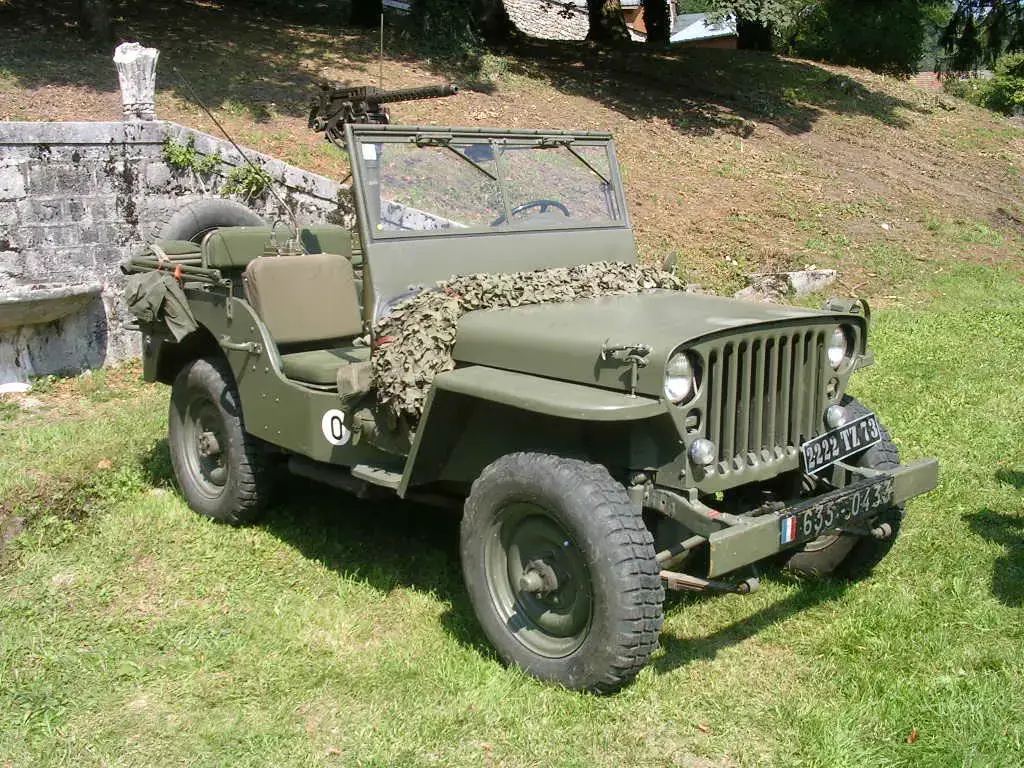 2005: 19e Foire à la Jeep a Taninges - vue 4