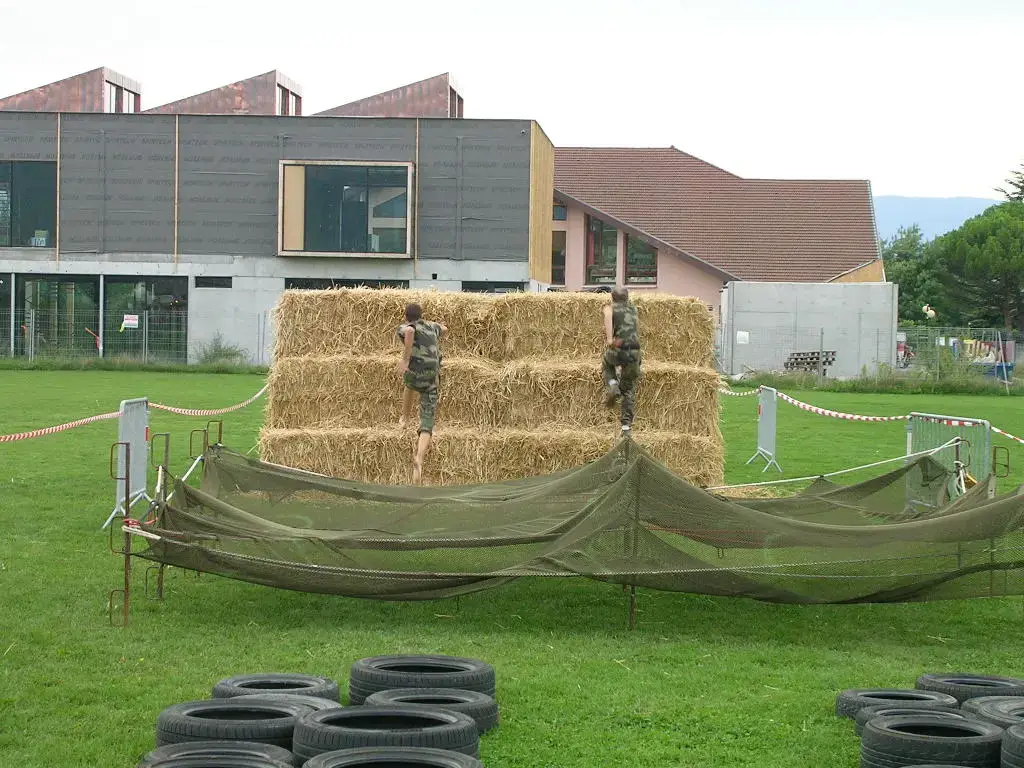 1ère Fête des Véhicules Militaires 2006 à Veigy-Foncenex. - vue 21